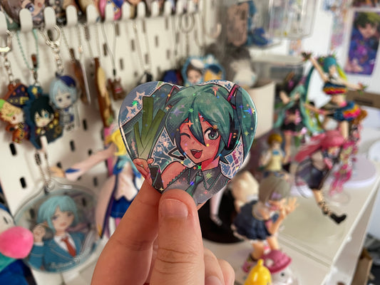 Hatsune Miku - Heart Button Badge